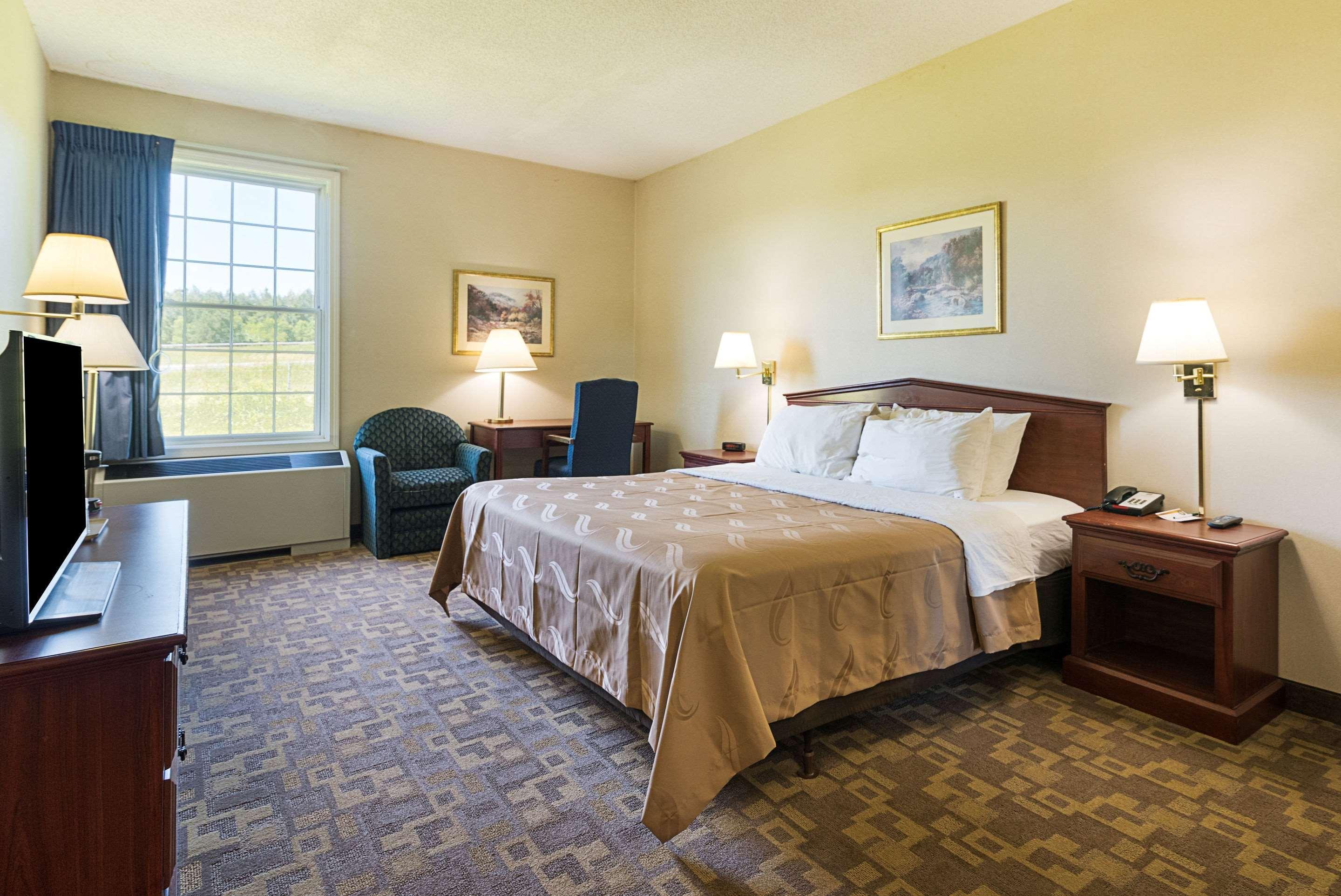 Quality Inn & Suites Schoharie Near Howe Caverns Extérieur photo