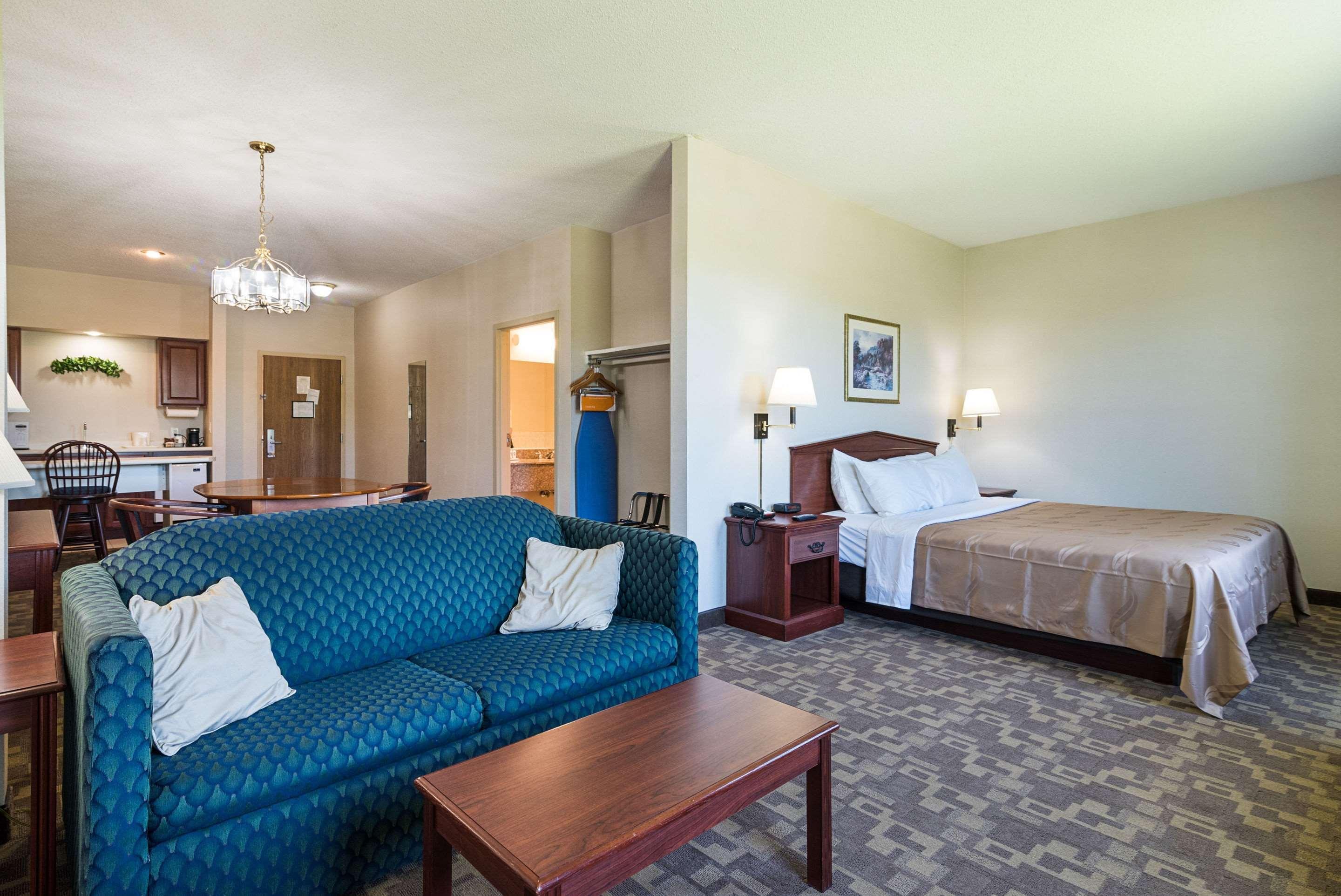 Quality Inn & Suites Schoharie Near Howe Caverns Extérieur photo