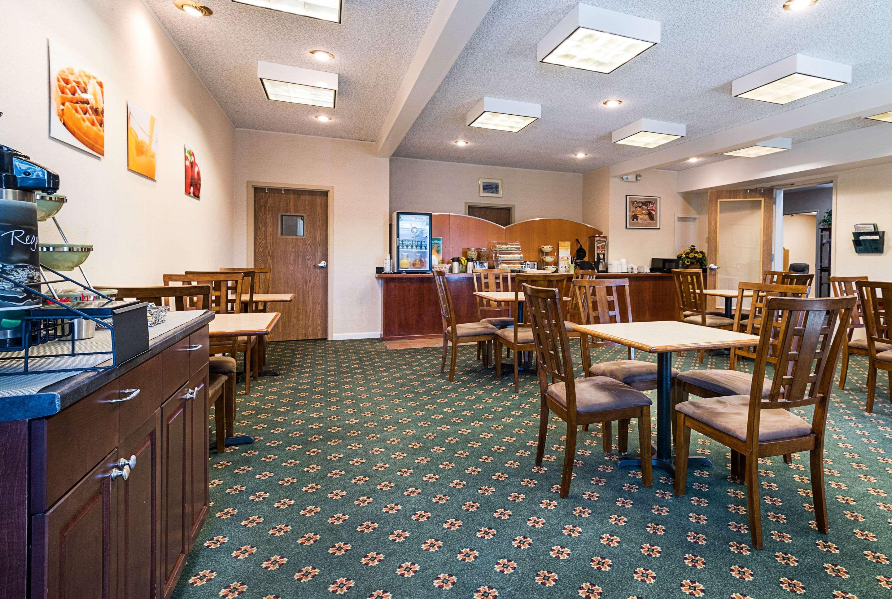 Quality Inn & Suites Schoharie Near Howe Caverns Extérieur photo