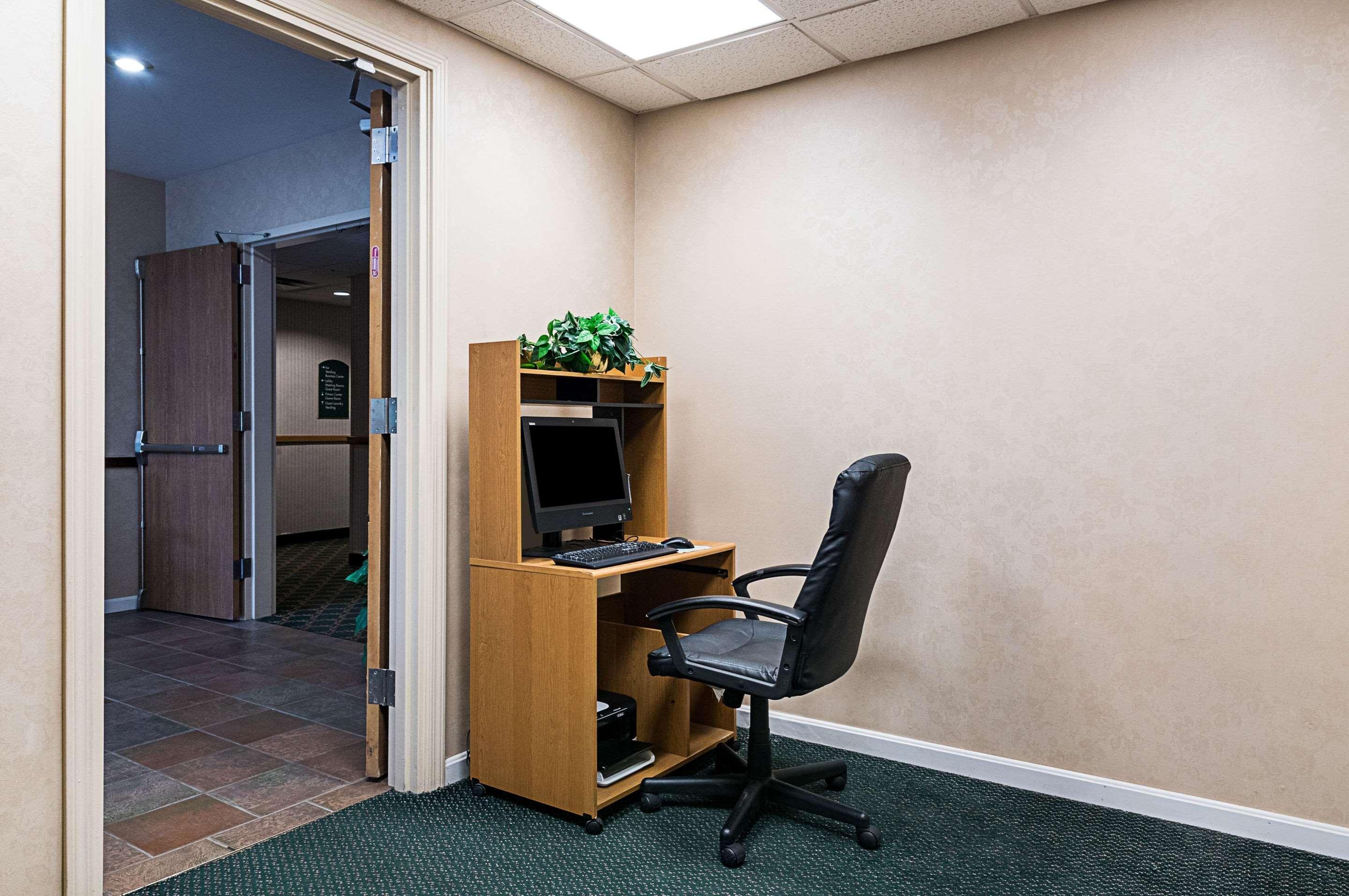 Quality Inn & Suites Schoharie Near Howe Caverns Extérieur photo